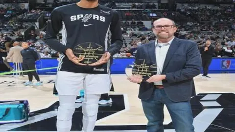 【独家揭秘】林加德未遇面，李昂加盟大连英博已成定局，100%加盟实锤！