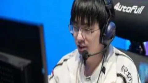 欧冠分析：纽卡关键后卫回归，与巴萨交锋4胜全记录